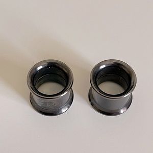 Surgical steel gun metal tunnels inner thread size 1/2 body jewelry earrings